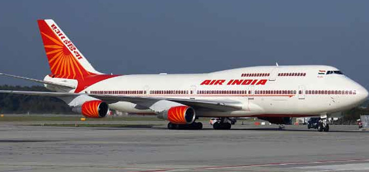 बजट के एक दिन बाद सरकार ने किया खुलासा, इस साल बेच देंगे 'Air India' को